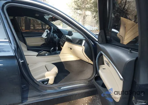 2017 BMW 330I xDrive z USA, uszkodzony, nr VIN WBA8D9G59HNU60623